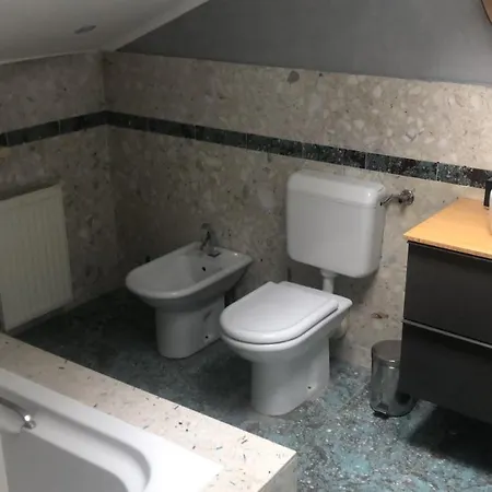 Apartma Promenada Копер